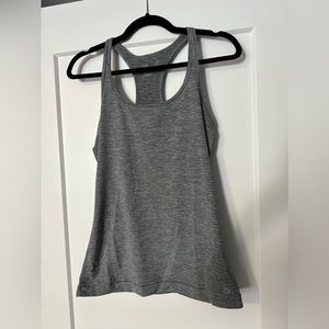 Gap Fit Women’s Tank Top
